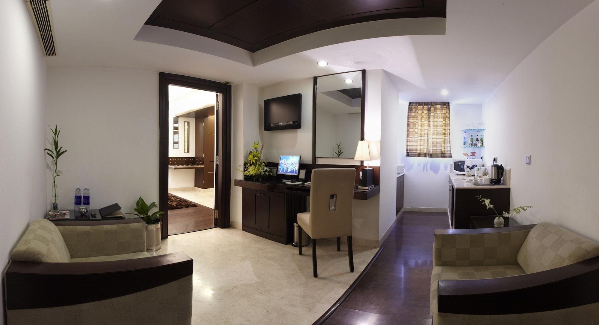 The President Hotel Bengaluru Zewnętrze zdjęcie