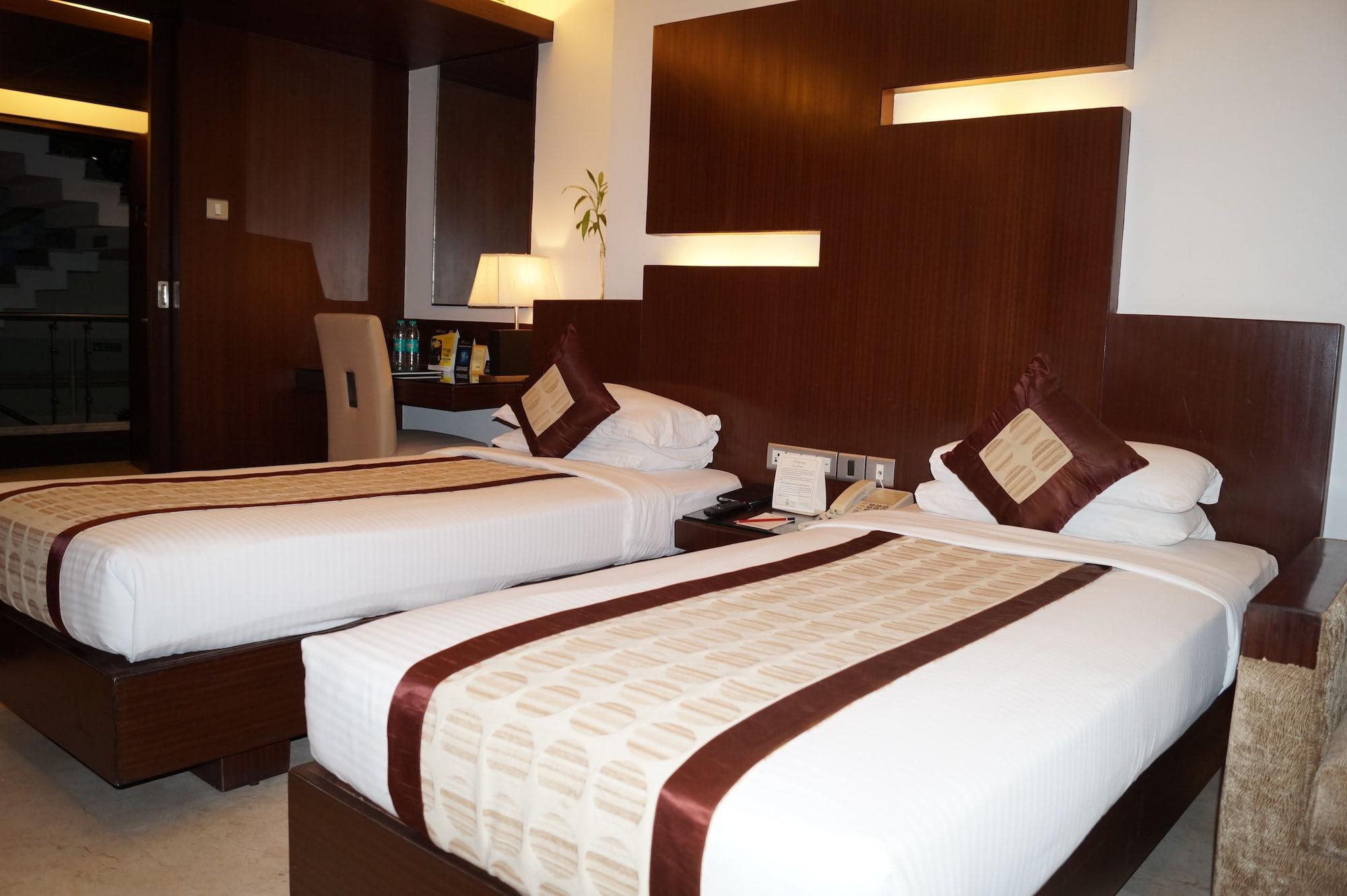 The President Hotel Bengaluru Zewnętrze zdjęcie
