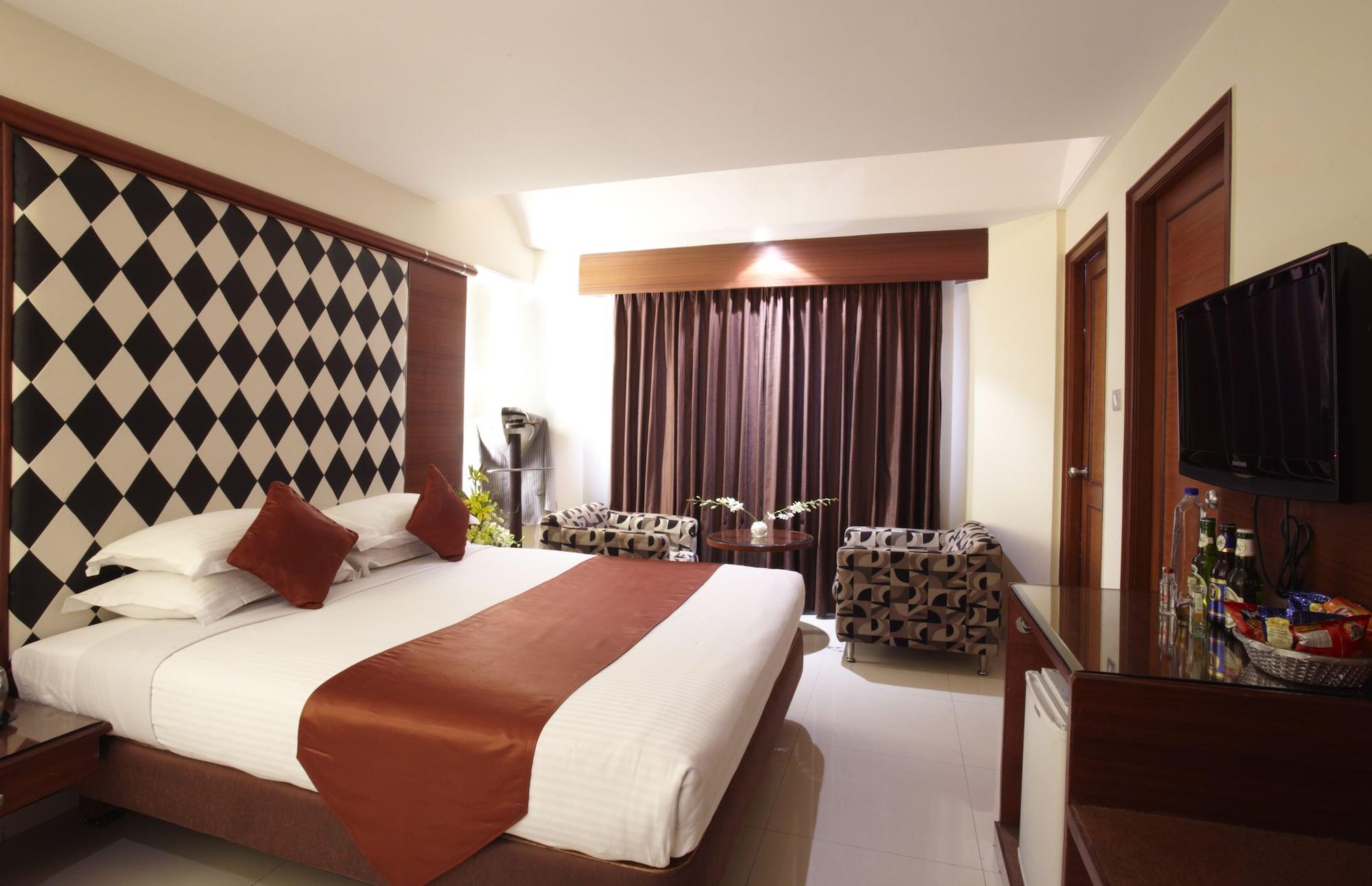 The President Hotel Bengaluru Zewnętrze zdjęcie