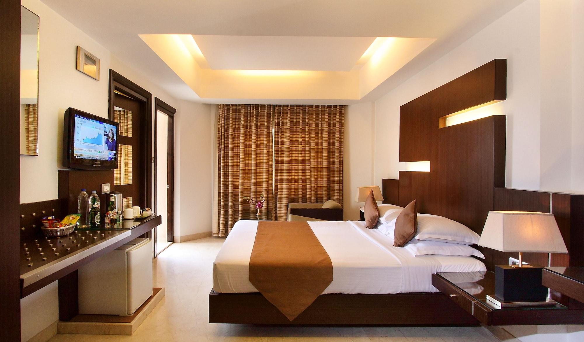 The President Hotel Bengaluru Zewnętrze zdjęcie