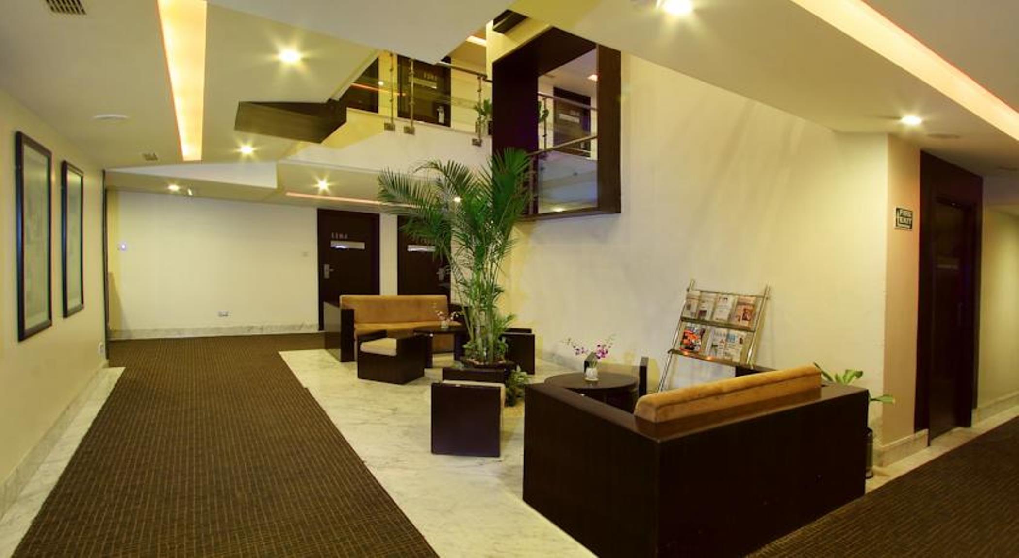 The President Hotel Bengaluru Zewnętrze zdjęcie