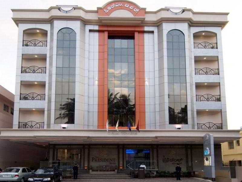 The President Hotel Bengaluru Zewnętrze zdjęcie